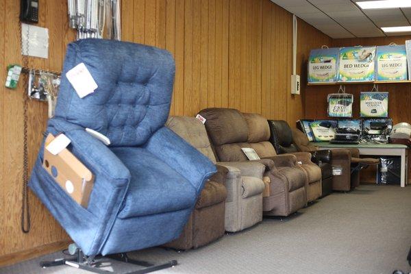 Lift Chairs to try in the show room!