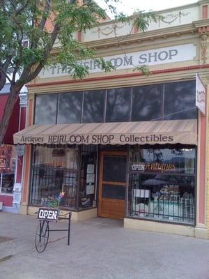 The Heirloom Shop