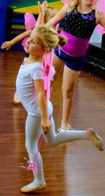 Children's classes available in Jazz, Ballet, Tap, Hip Hop, Cheer, and Tumbling.