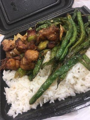 Black pepper chicken and green beans