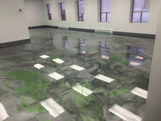 Epoxy metallic floor