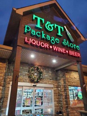 T & T Package Store