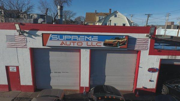 Supreme Auto