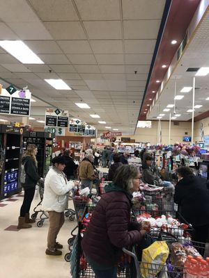 Crowded checkout lanes at ShopRite