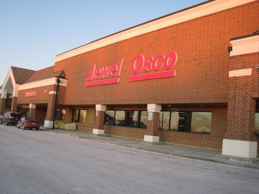 Exterior of Jewel Osco on Kirk Road