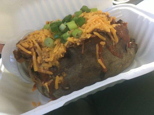 Baked potato with brisket