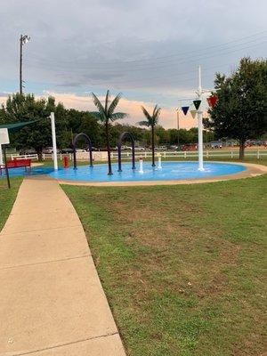 Midfield Splash Pad