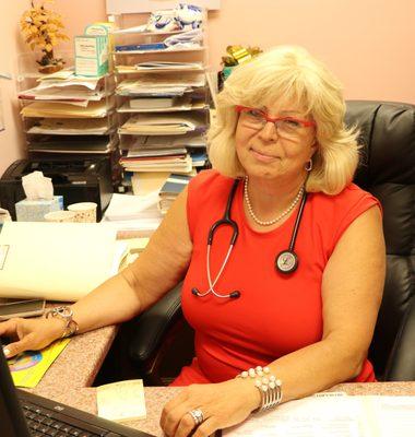 Irina Natapov, MD Internal Medicine, Primary Care (adults)