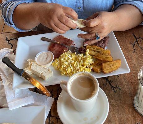 Sin filtro , a una comida tan rica.