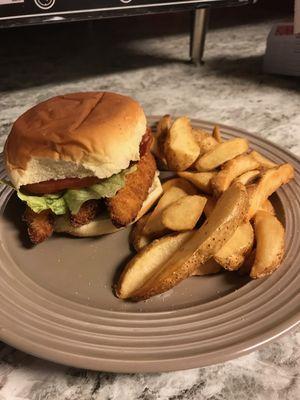 Chicken strip sandwich