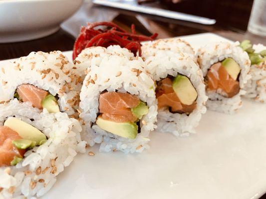 Spicy Salmon Roll