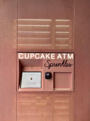 Sprinkles Chicago ATM