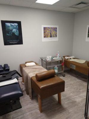 Muscle stim room