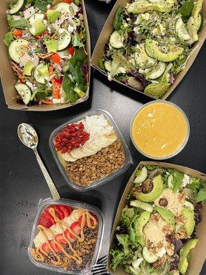 salad and smoothie bowls