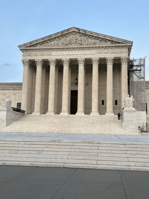 The Supreme Court USED to have a great little cafe.