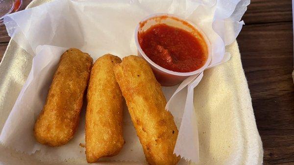 Mozzarella Sticks