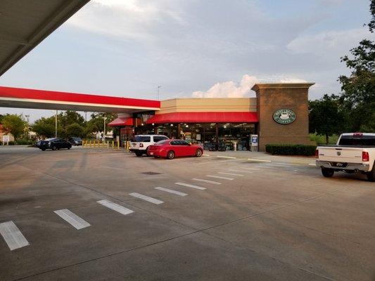 Bill Lewis visiting the Gate on Busch Drive in Jacksonville, Florida.