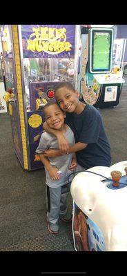 Chuck E Cheese field trip!