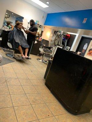 Ron Smith Barber Shop