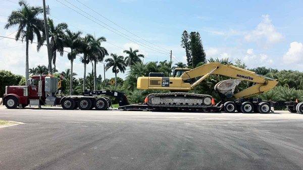 Heavy Hauling West Palm