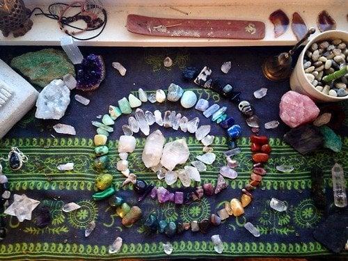 Gem Stones to balance energy in your house and Chakras