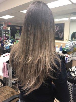 Alejandra did my ombré and I loved it! She also cut my hair in layers, I was really happy with my new hair :)