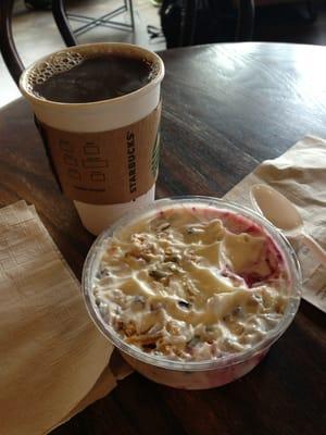 Boysenberry and muesli, small container