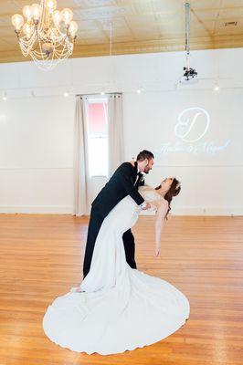 Wedding dance lessons are available from experienced ballroom dance instructors.