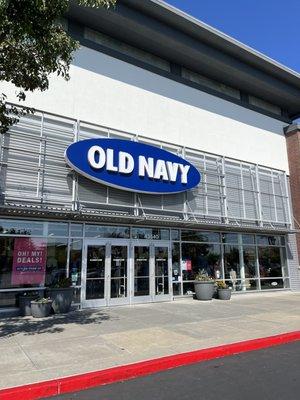 Old Navy Store Front, Pacific Commons Shopping Center, Fremont, CA.