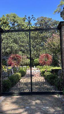 Elizabethan Garden