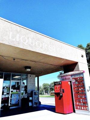 They have a redbox!