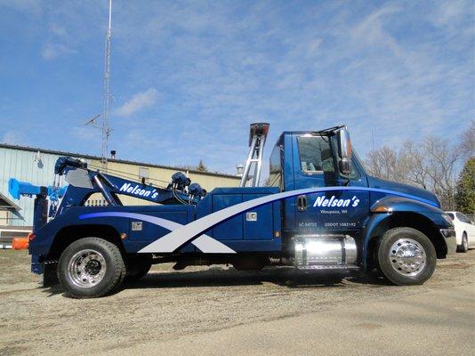 24/7 Tow Service for both autos and heavy duty trucks