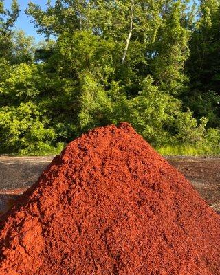 Red mulch made by Stop, Chop, & Drop It