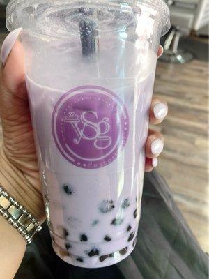 Taro Milk Tea With Tapioca Pearls