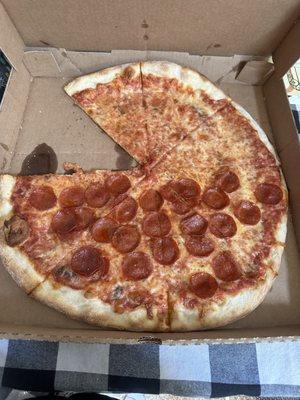 Half pepperoni half 16'' Large Cheese Pizza