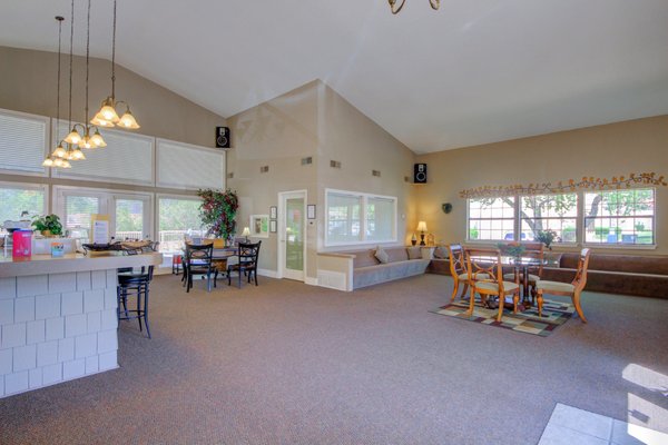 Clubhouse at Charleston Crossing apartments in Broken Arrow, Oklahoma.