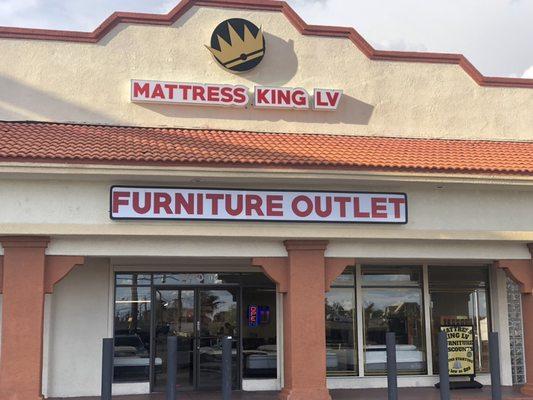 Mattress King of Las Vegas signage finally installed!