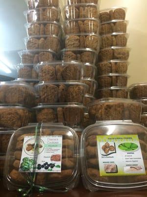 All natural cookies great for diabetics and all around healthy snack with Acai an artichoke and nopal