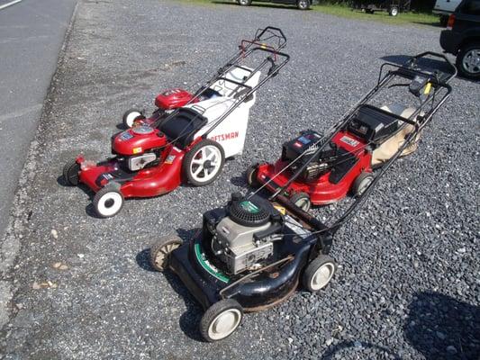 SELF PROPELED MOWERS W/ BAGGERS FOR SALE !!