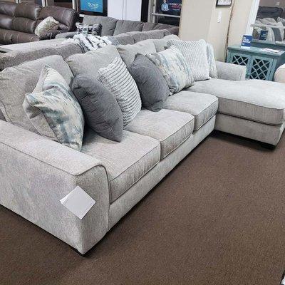 Large Sectional Sofa with Deep Seats and super soft fabric. #sectionals #sofa #qualityfurniture