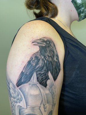 Realistic Raven tattoo by Stephen Lambert