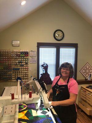 Log Cabin Quilting and Sewing Studio