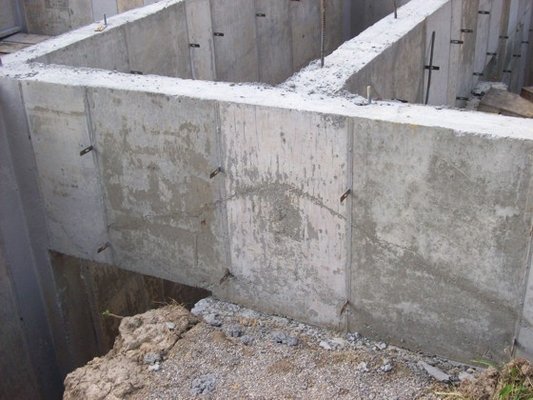 Cut Right Concrete & Demolition