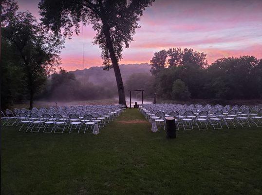 Get Married on the beautiful Rush River in WI only 1 hour away from the twin cities.