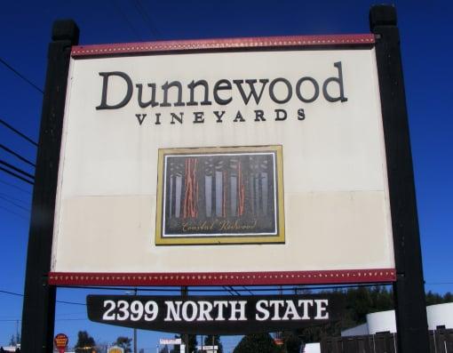 Dunnewood Vineyards & Winery