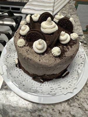 Chocolate Oreo Cake