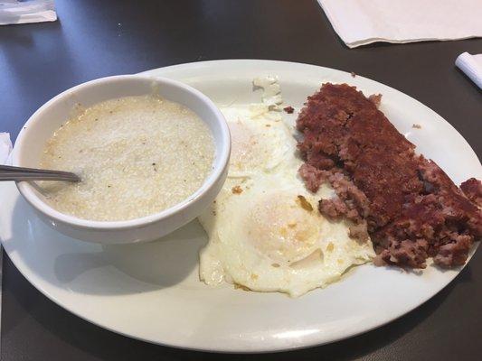 Founder's hash & eggs with grits, no toast (GF)