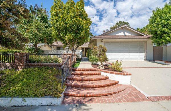 SOLD
26227 Veva Way, Calabasas, CA 91302