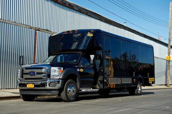 35 passenger shuttle bus