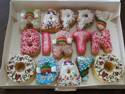 These birthday donuts were perfect for my daughter! Thank you!